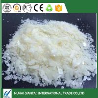 Weak cationic softener flake especial for denim fabric washing