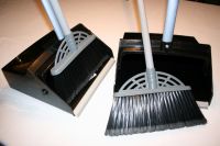 Long handled dustpan and whisk broom set