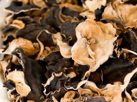 BLACK WOOD EAR MUSHROOM / DRIED NATURALLY