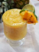 100% NATURAL FROZEN PINEAPPLE JUICE, CLEAN