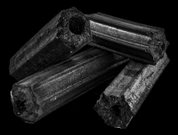 PURE SAWDUST CHARCOAL / CLEAN BURN / PLANT-BASED / NATURAL FUEL