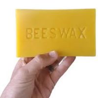 RAW BEESWAX / CLEANLY FILTERED / NON-SYNTHETIC