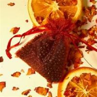 BOTANICAL PET AROMATHERAPY BAG INFUSED WITH