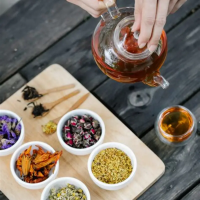 HERBAL DETOX TEA SUPPORTING DIGESTION IMMUNITY