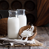 NATURAL COCONUT MILK FOR HEALTHY CUISINE