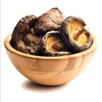 NATURAL DRIED SHIITAKE MUSHROOMS FOR VEGAN AND HEALTHY COOKING
