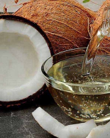 PREMIUM COCONUT OIL FROM VIETNAM &Atilde