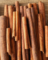 PREMIUM CINNAMON STICKS FROM VIETNAM