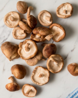 SHIITAKE MUSHROOM PRODUCT / VIETNAM ORIGIN