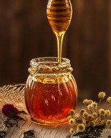 PREMIUM NATURAL HONEY / PURE BEE HONEY FOR FOOD AND BEVERAGE USE
