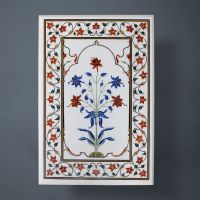 HANDCRAFTED CENTRAL TABLE INLAY WITH SEMI