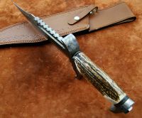 DEER ANTLER BEAUTIFUL-CUSTOM-HAND-MADE-DAMASCUS STEEL HUNTING BOWIE KNIFE .