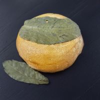 Pecorino Stagionato in Foglie di Noci