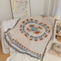 Bohemia Knitted Throw Blanket With Tassel