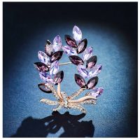high-end rhinestone brooch