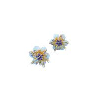Light luxury zircon-inlaid flower core with purple zircon