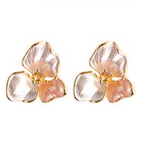 French retro cream white three-petal flower petal earrings