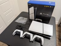 PS5 Slim Digital Edition White + Two