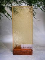 Wired glass, with a special bead decorative process,safety performance, decorative effect, and practical function,window glass A4 sample