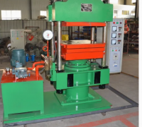 Four Column Electric Plate Rubber Molding Machine 