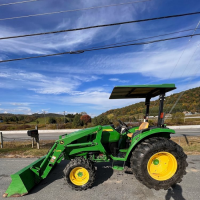 USED 4WD FARM TRACTOR At VERY