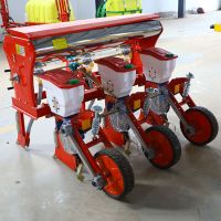 High Quality 4 Rows Tractor Maize