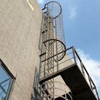 Industrial Self Retracting Lifeline 150m Stainless Steel Safety Rope Fall Arrest System for Work at Height