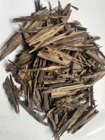 High Quality Natural Agarwood Chips / Oud
