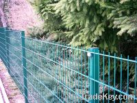 wire mesh fence