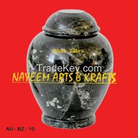 Stone Cremation Urns  For  The  Golden