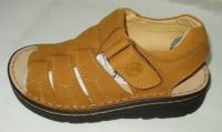 CHILDREN FOOTWEAR