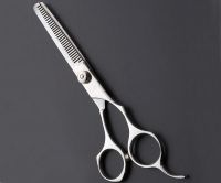 thinning scissors