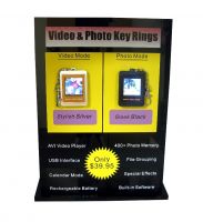 Digital Photo Frame Keychain