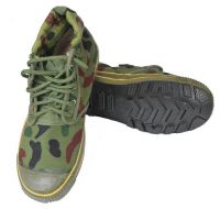 Flexible high cut Military training shoes