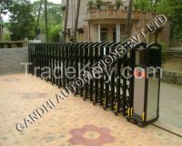 Retractable Gates