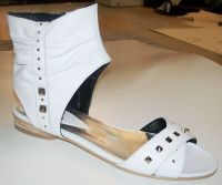 casual shoes