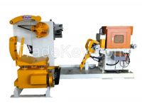 Leveller feeder and uncoiler machine