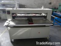 Knife type pleating machine