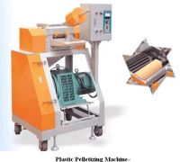 Plastic pelletizing machine