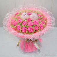 Sweet moment love piggies Plush Bouquet - Pink