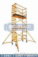 Insulating scaffolding