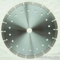 Diamond saw blade segmented