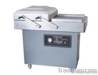 Vacuum packaging machine