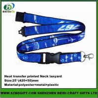 Neck lanyard with buckle