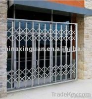 Retractable & Expandable Security Door