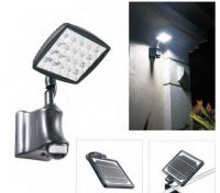 LED solar security light with PIR motion sensor