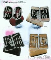 MANICURE SET