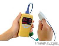 handheld pulse oximeter