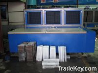 Ice block machine