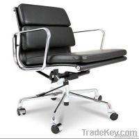 Eames aluminum softpad desk chair